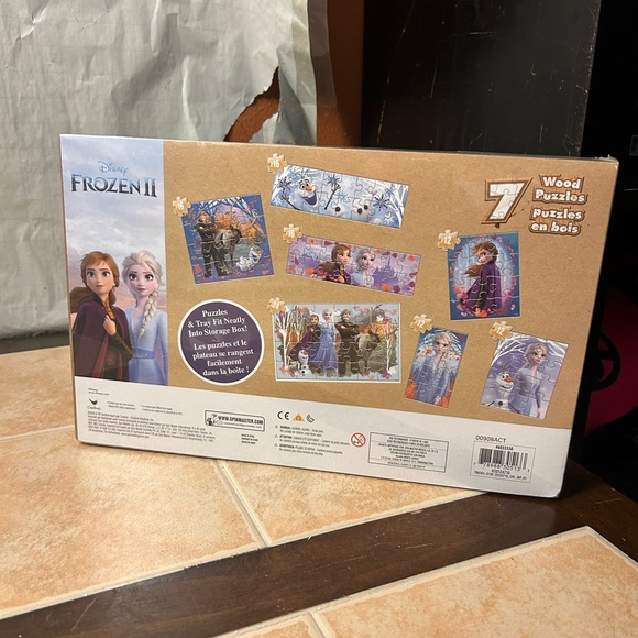 (7 PUZZLE SET) Disney Frozen II Jigsaw Puzzles With Wood Storage Box New - Picture 2 of 2